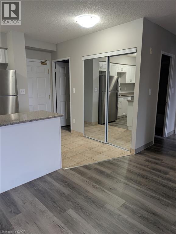 736 Old Albert Street Unit# 210, Waterloo, Ontario  N2L 6R4 - Photo 4 - 40780761
