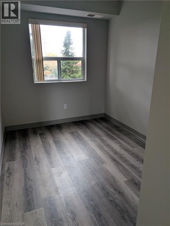 736 Old Albert Street Unit# 210, Waterloo, Ontario  N2L 6R4 - Photo 9 - 40780761