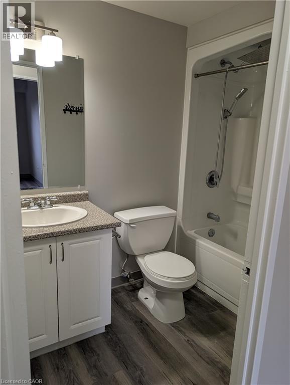 736 Old Albert Street Unit# 210, Waterloo, Ontario  N2L 6R4 - Photo 11 - 40780761