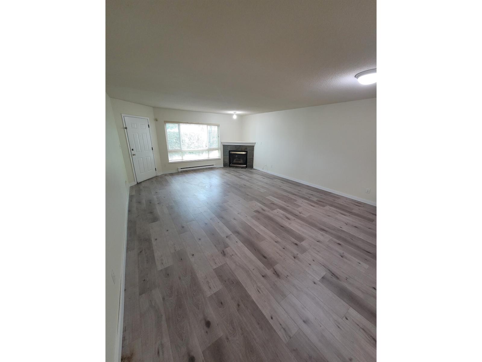 1 13670 84 Street, Surrey, British Columbia  V3W 0T6 - Photo 2 - R3060922