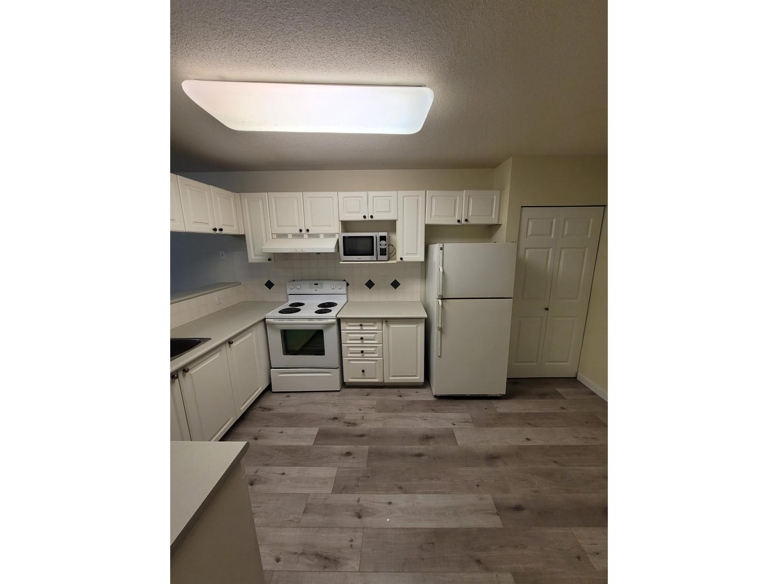 1 13670 84 Street, Surrey, British Columbia  V3W 0T6 - Photo 3 - R3060922