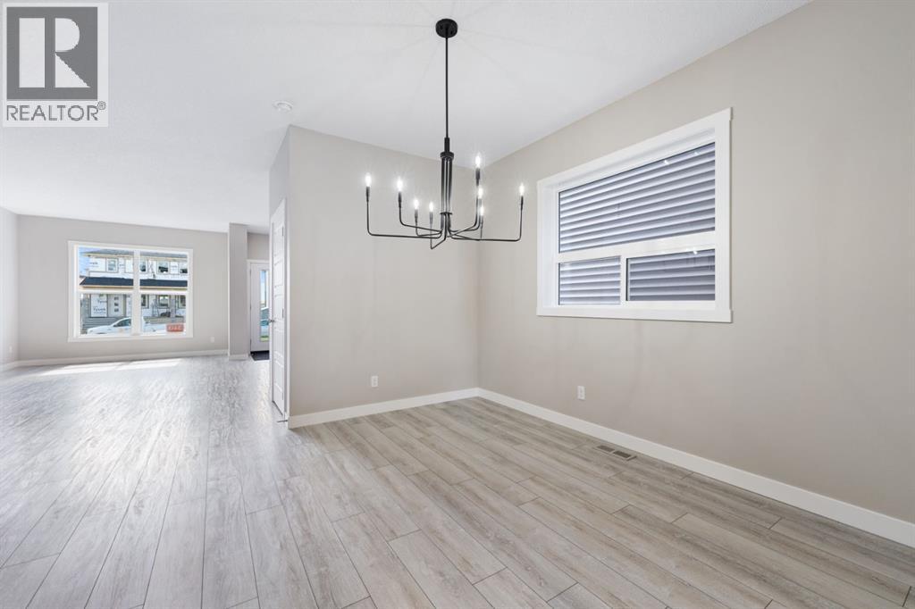 340 Cobblestone Gate Sw, Airdrie, Alberta  T4B 5J9 - Photo 6 - A2248552