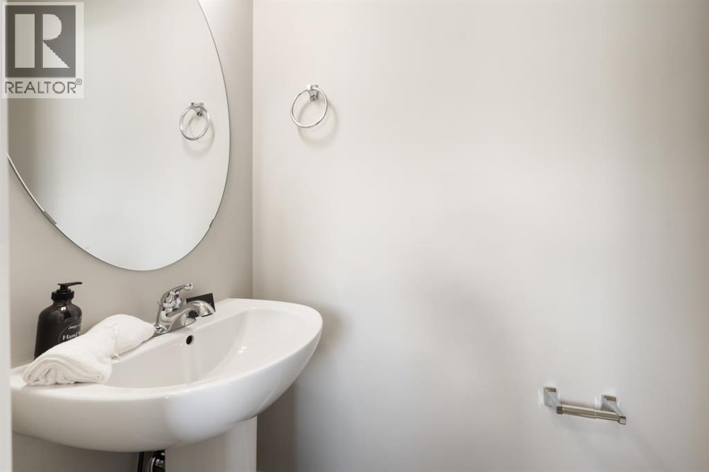 340 Cobblestone Gate Sw, Airdrie, Alberta  T4B 5J9 - Photo 11 - A2248552