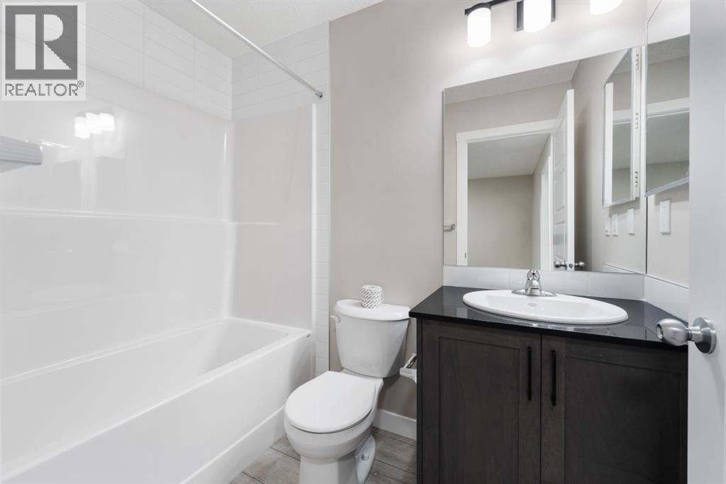 340 Cobblestone Gate Sw, Airdrie, Alberta  T4B 5J9 - Photo 35 - A2248552