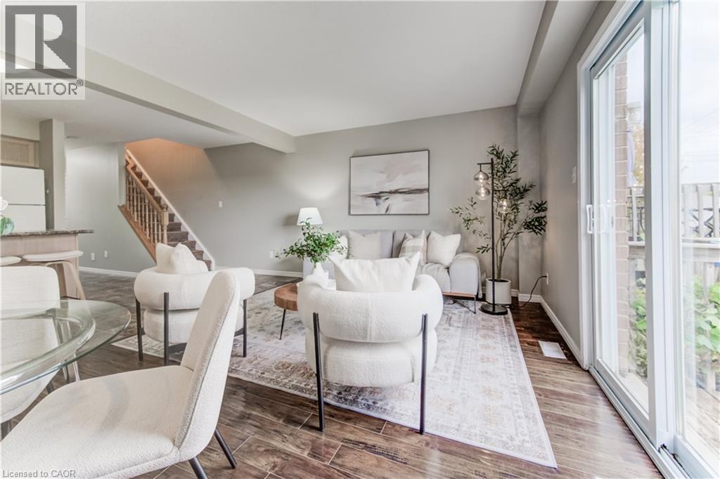 355 Fisher Mills Road Unit# 27, Cambridge, Ontario  N3C 4N5 - Photo 8 - 40781378