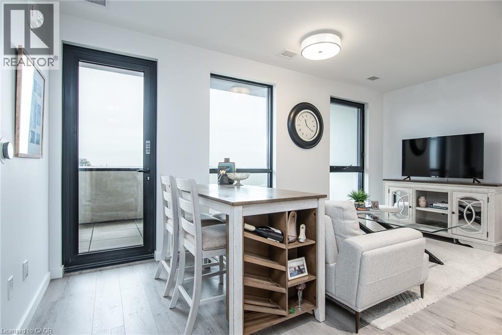 181 King Street S Unit# 1605, Waterloo, Ontario  N2J 1P7 - Photo 8 - 40781345