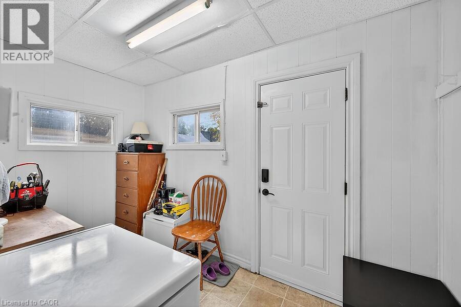 174 East 23rd Street, Hamilton, Ontario  L8V 2X1 - Photo 15 - 40781065