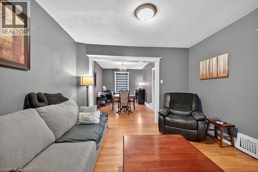 174 East 23rd Street, Hamilton, Ontario  L8V 2X1 - Photo 22 - 40781065