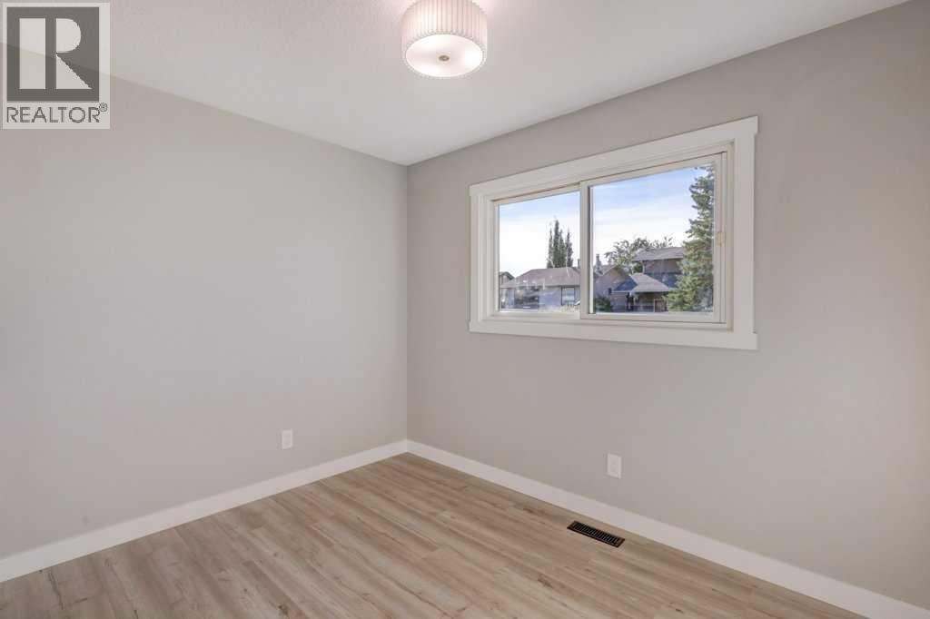 462 Summerwood Place Se, Airdrie, Alberta  T4B 1W5 - Photo 19 - A2261256