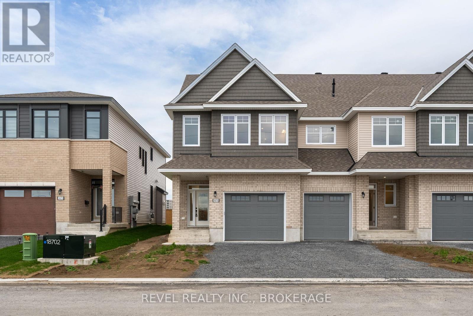 1075 BARROW AVENUE, kingston (east gardiners rd), Ontario