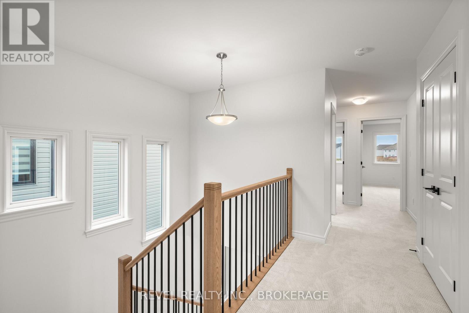 1075 Barrow Avenue, Kingston (East Gardiners Rd), Ontario  K7M 0K5 - Photo 14 - X12476358