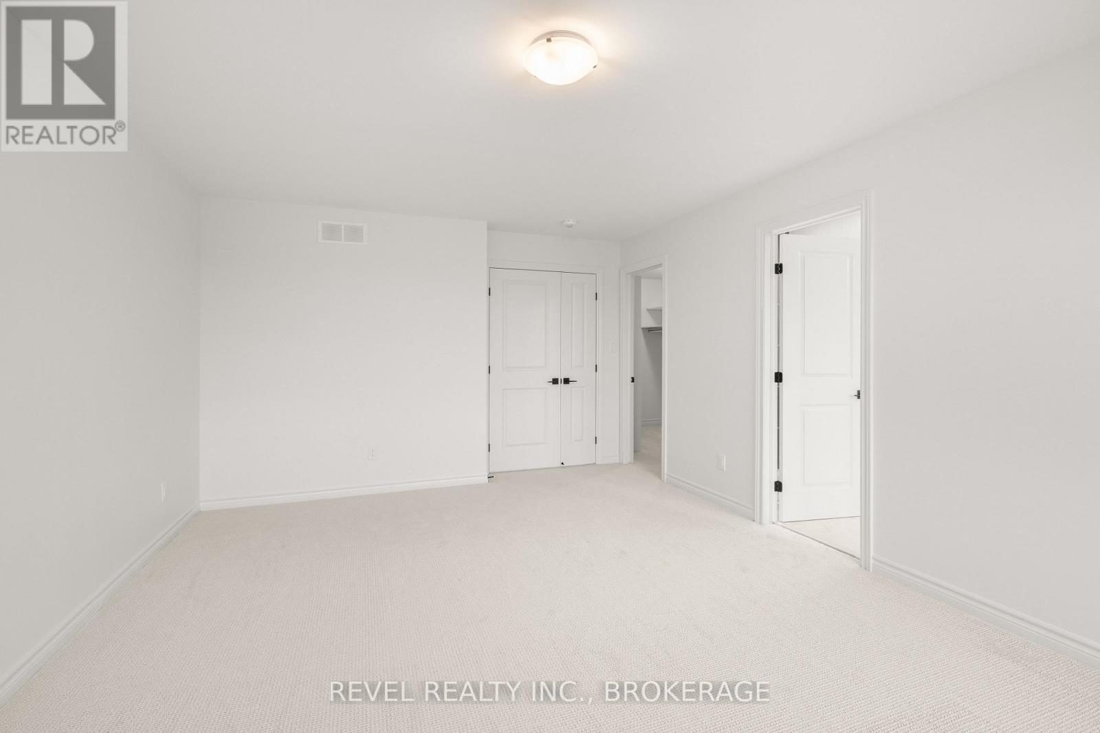 1075 Barrow Avenue, Kingston (East Gardiners Rd), Ontario  K7M 0K5 - Photo 16 - X12476358