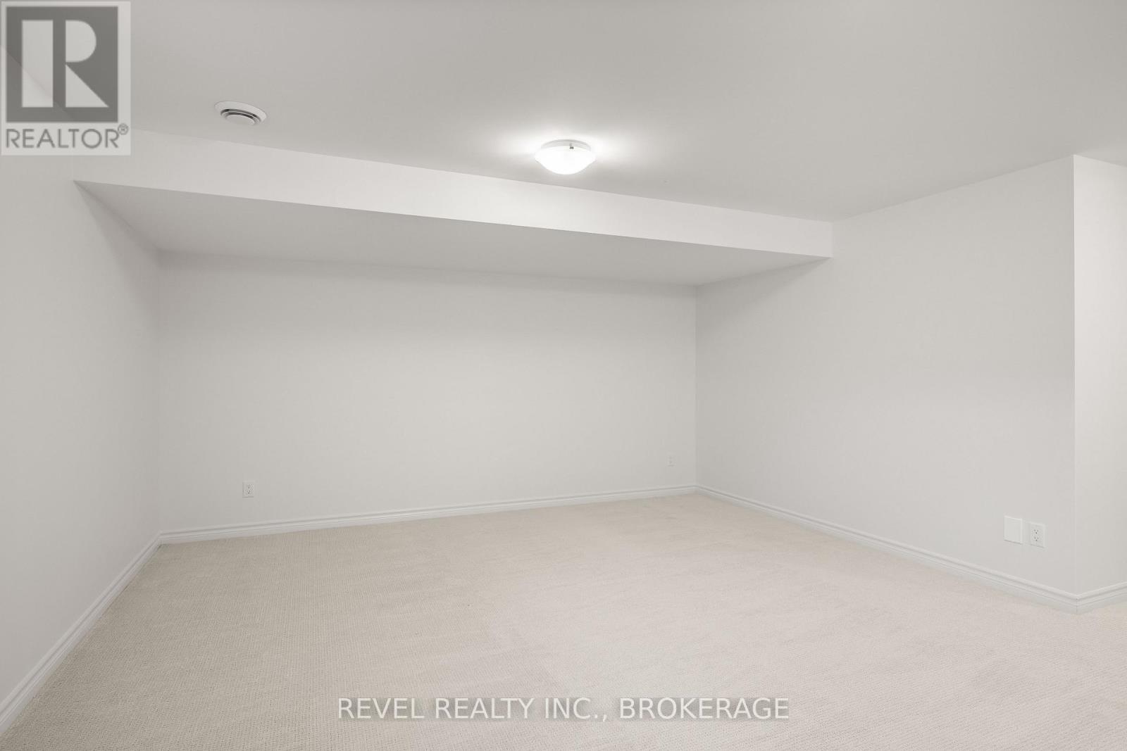 1075 Barrow Avenue, Kingston (East Gardiners Rd), Ontario  K7M 0K5 - Photo 30 - X12476358