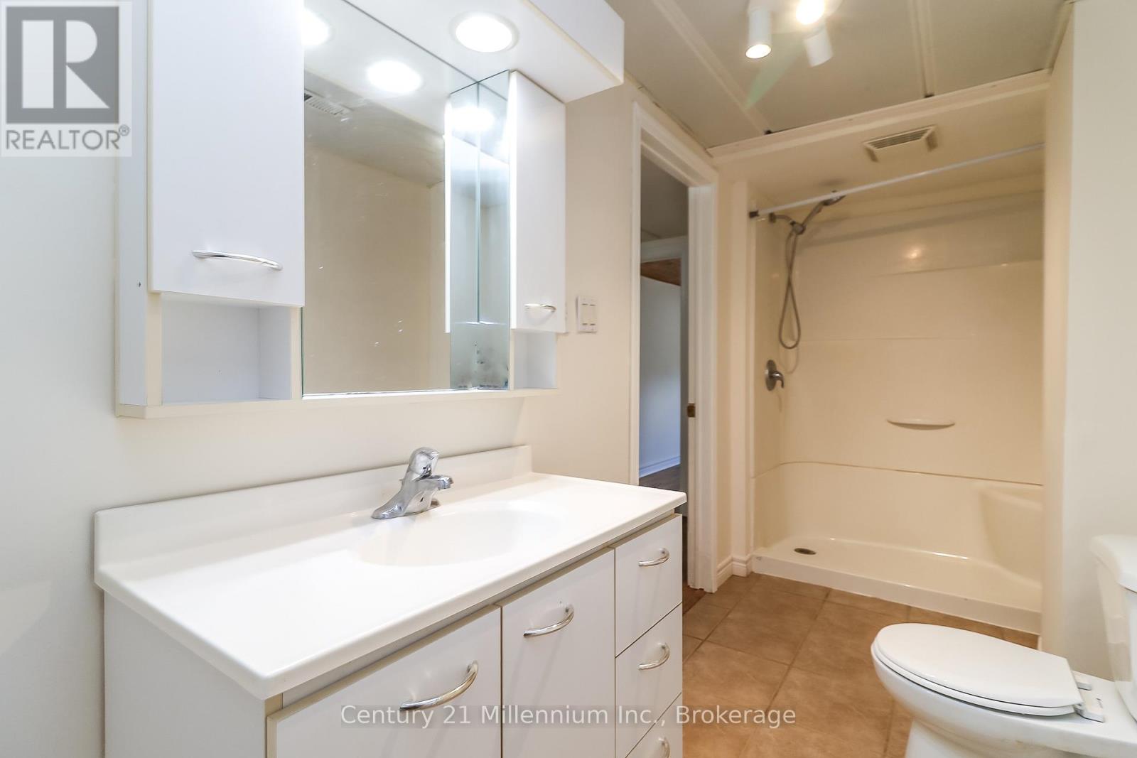 71 Donald Crescent, Wasaga Beach, Ontario  L9Z 1E3 - Photo 23 - S12476233