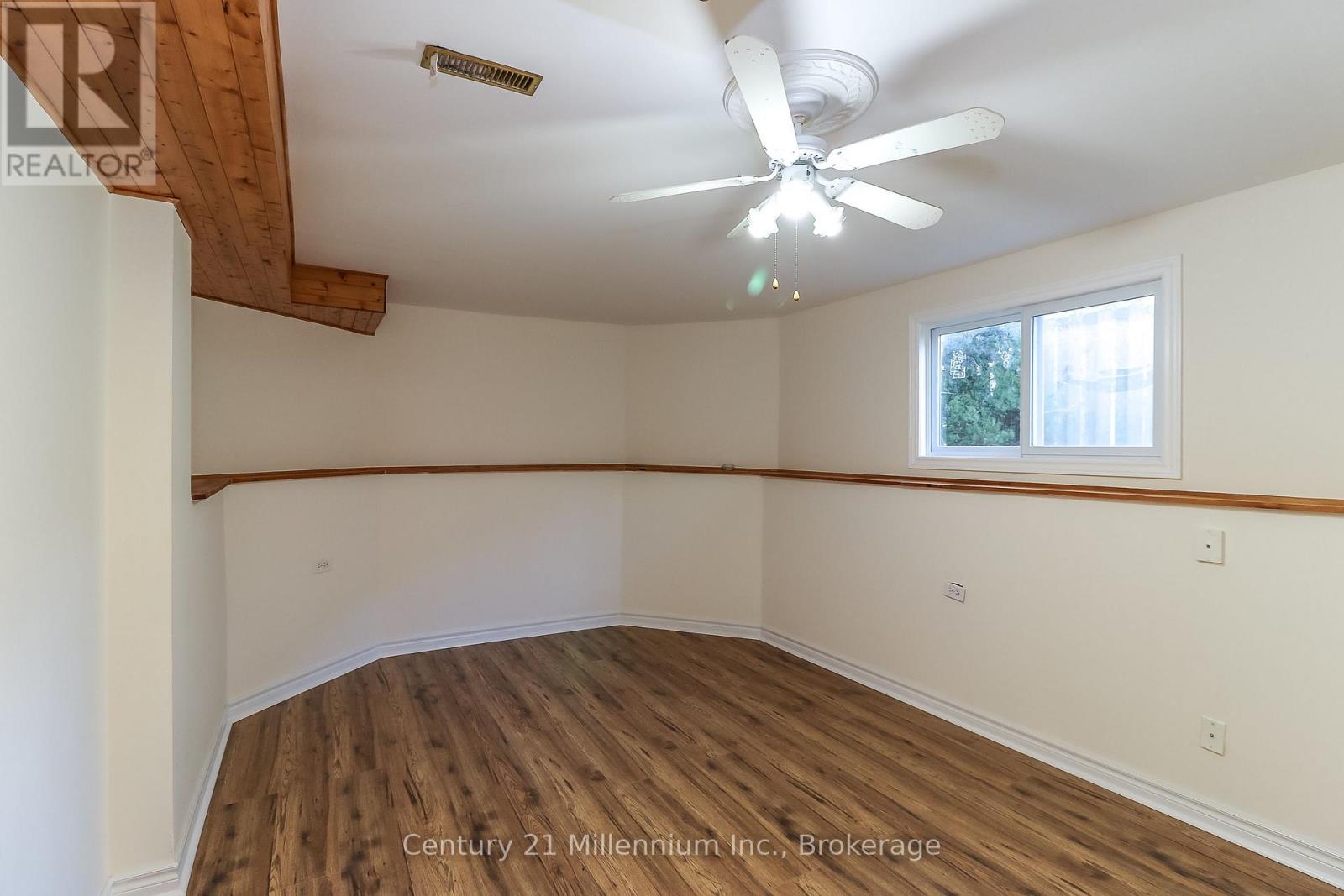 71 Donald Crescent, Wasaga Beach, Ontario  L9Z 1E3 - Photo 25 - S12476233