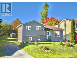 22 JACQUELINE Avenue, CLARENVILLE, Newfoundland & Labrador