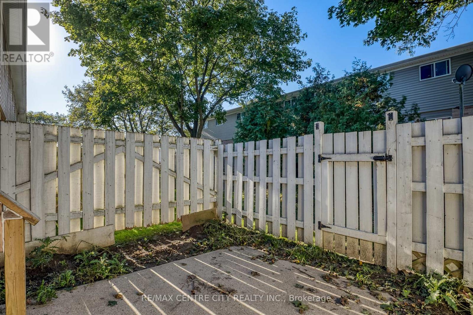 124 - 320 Westminster Avenue, London South, Ontario  N6C 5H5 - Photo 21 - X12476303