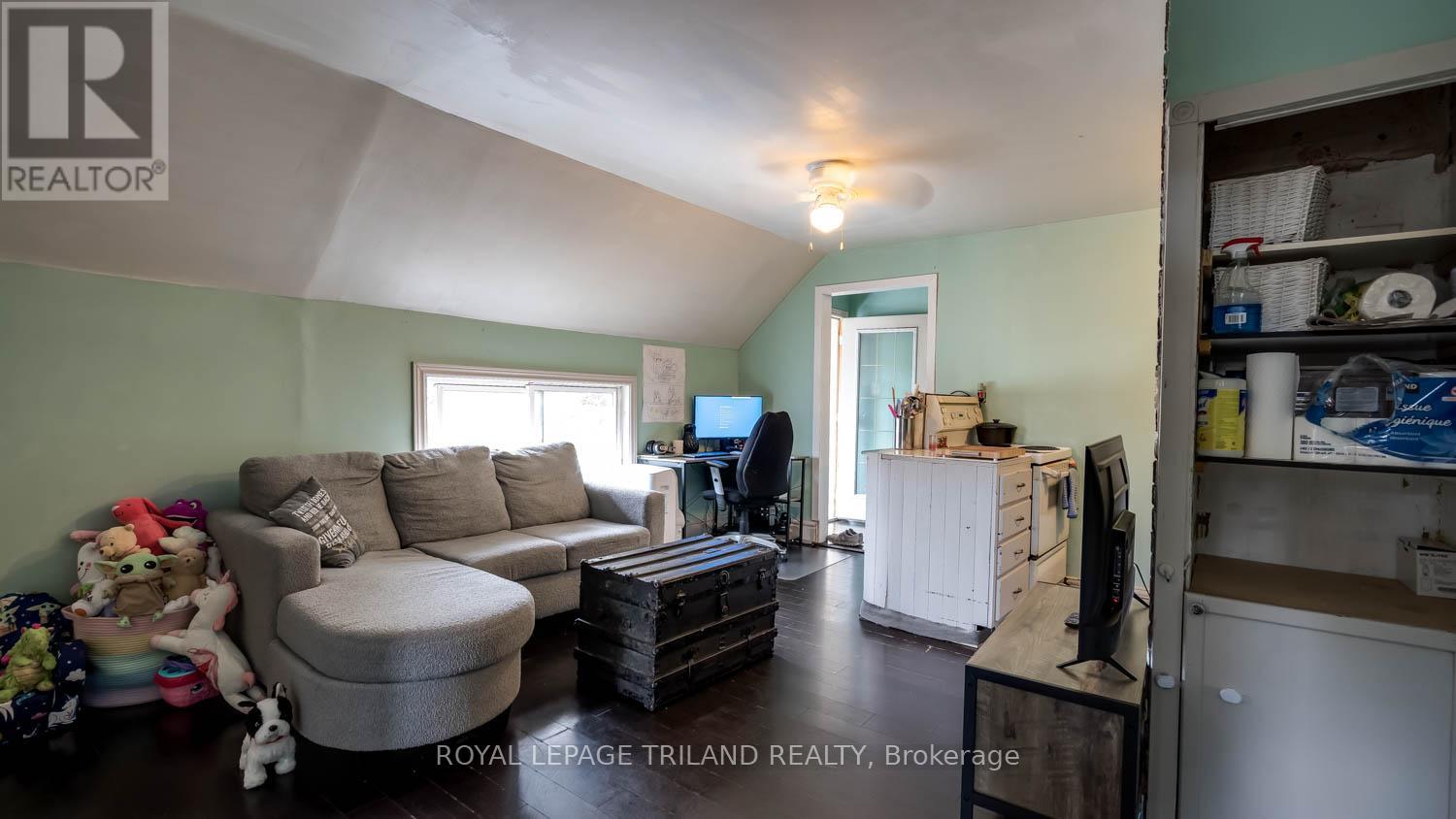 105 Hamilton Road, London East, Ontario  N6B 1N2 - Photo 13 - X12476304
