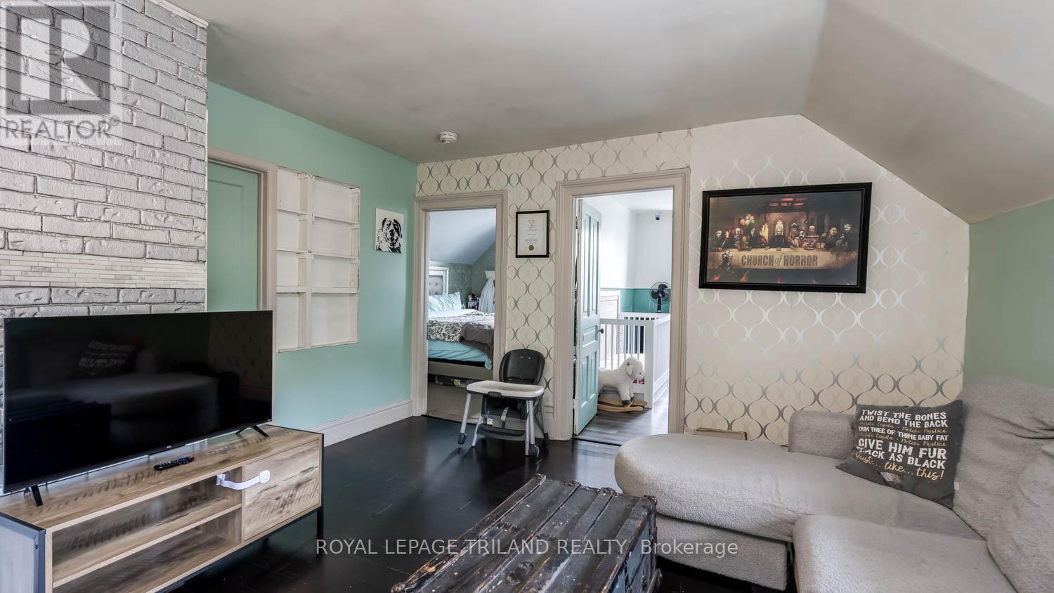 105 Hamilton Road, London East, Ontario  N6B 1N2 - Photo 14 - X12476304
