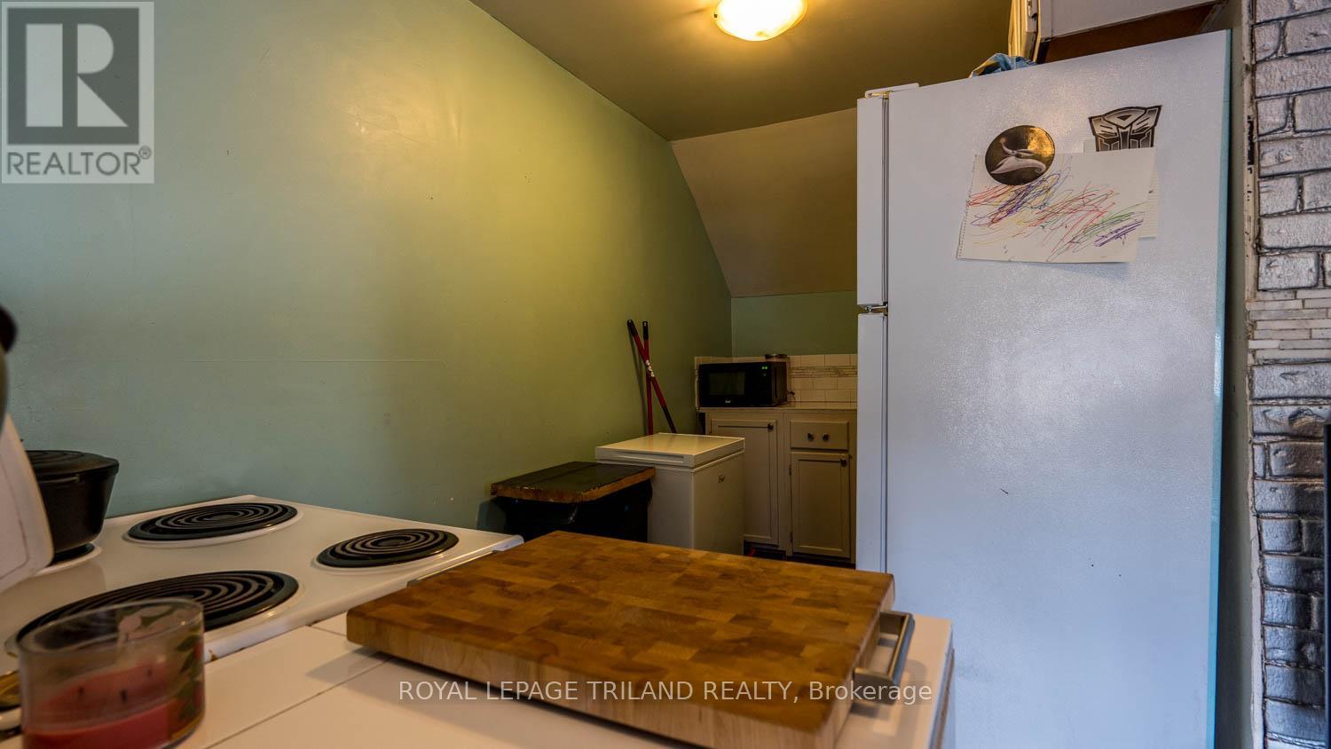 105 Hamilton Road, London East, Ontario  N6B 1N2 - Photo 15 - X12476304