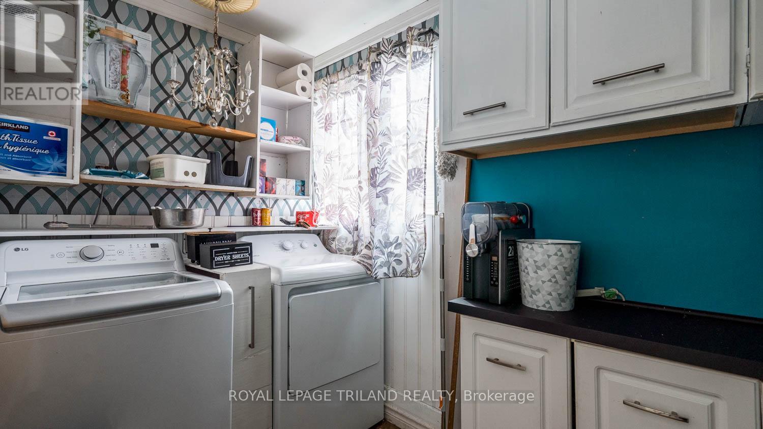 105 Hamilton Road, London East, Ontario  N6B 1N2 - Photo 8 - X12476304