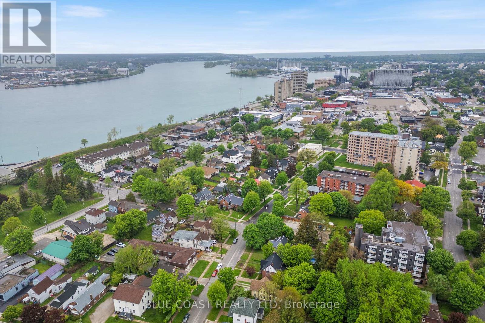 156 Queen Street, Sarnia, Ontario  N7T 2R1 - Photo 48 - X12476346