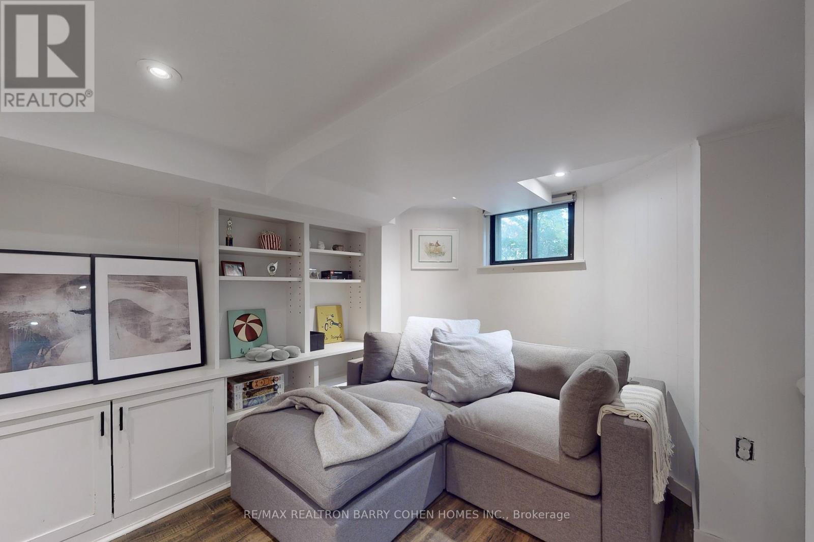 155 Parkhurst Boulevard, Toronto (Leaside), Ontario  M4G 2E8 - Photo 27 - C12476019