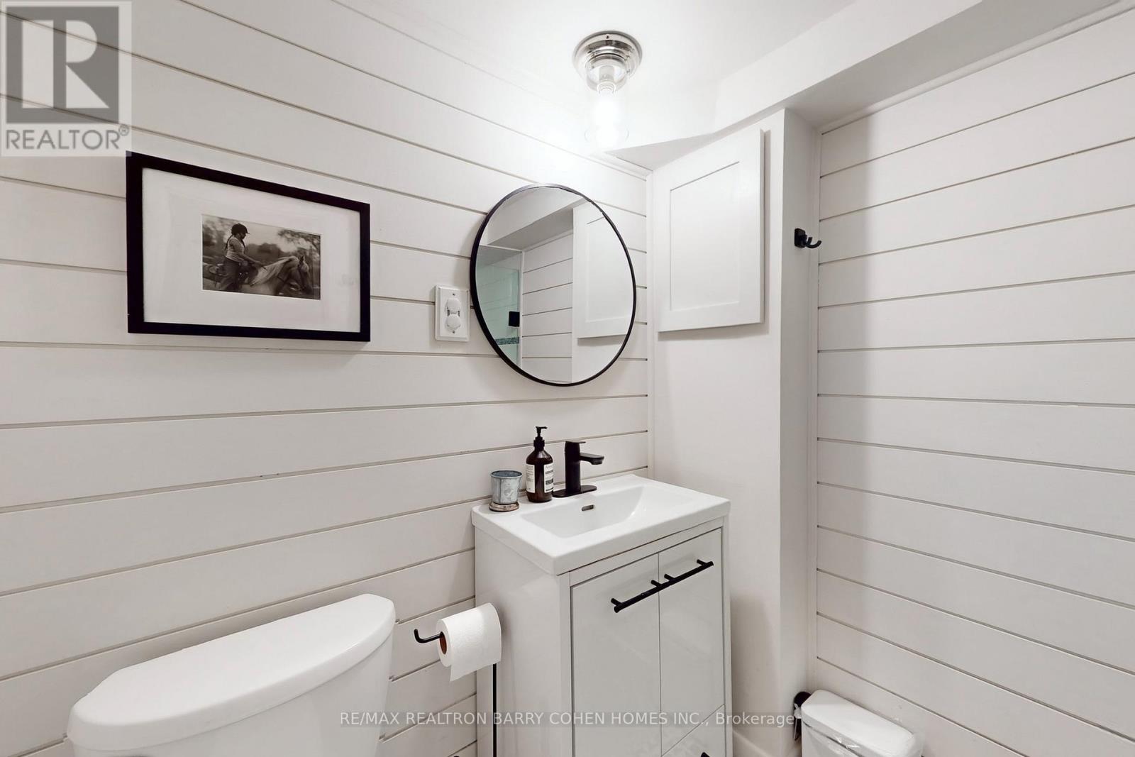 155 Parkhurst Boulevard, Toronto (Leaside), Ontario  M4G 2E8 - Photo 31 - C12476019