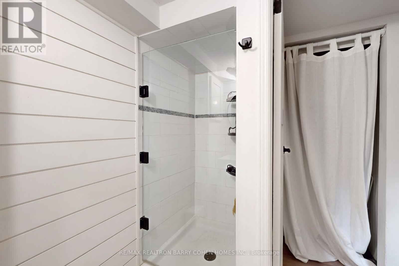 155 Parkhurst Boulevard, Toronto (Leaside), Ontario  M4G 2E8 - Photo 32 - C12476019