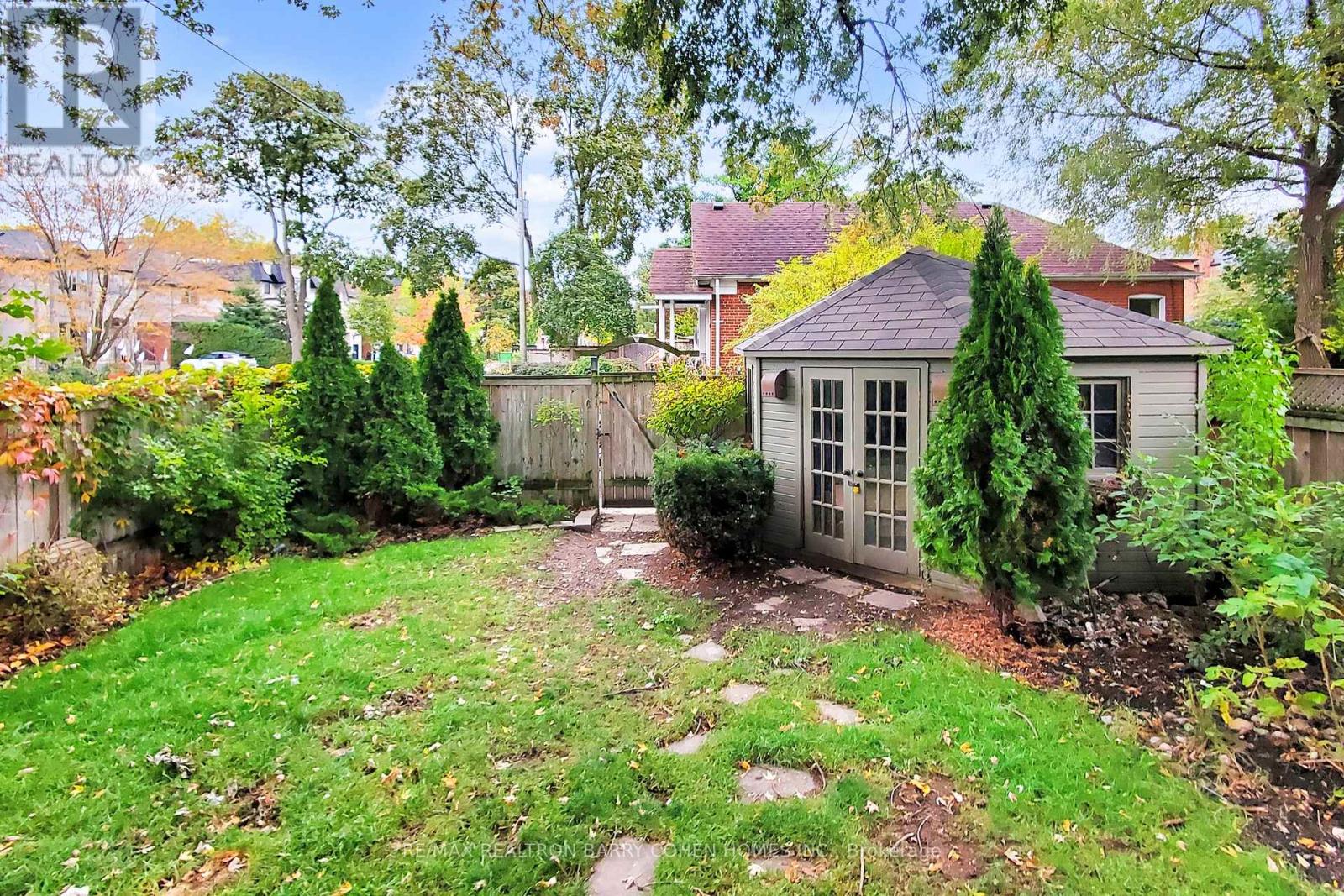 155 Parkhurst Boulevard, Toronto (Leaside), Ontario  M4G 2E8 - Photo 38 - C12476019