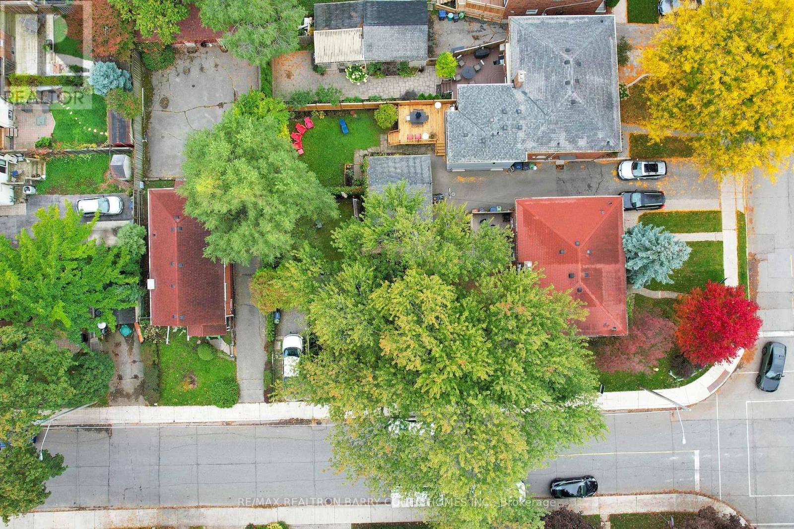 155 Parkhurst Boulevard, Toronto (Leaside), Ontario  M4G 2E8 - Photo 44 - C12476019