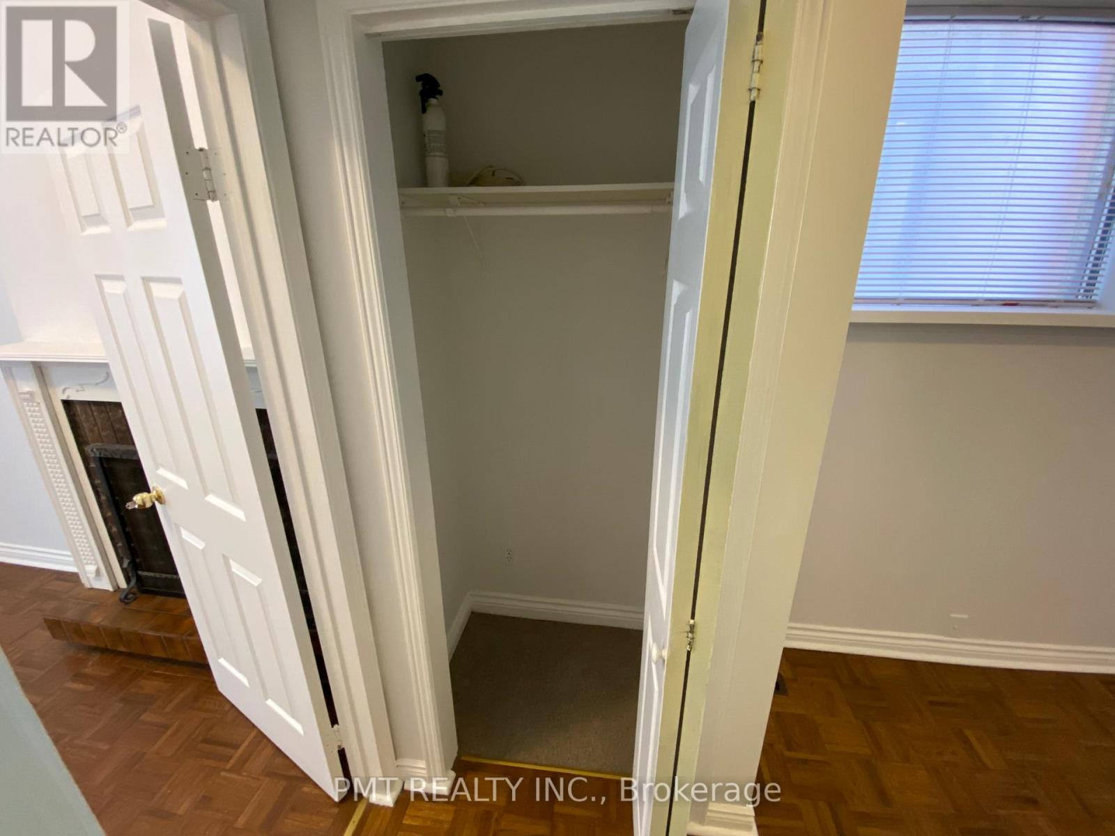 1 - 202 Gerrard Street E, Toronto, Ontario  M5A 2E6 - Photo 13 - C12476023