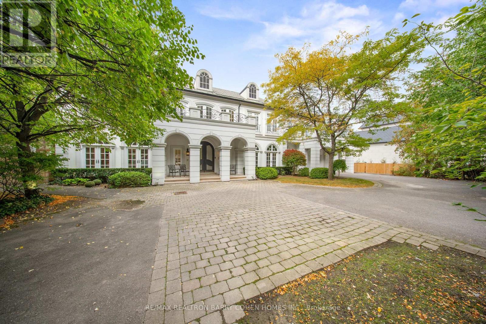 180 Sandringham Drive, Toronto (Lansing-Westgate), Ontario  M3H 1E3 - Photo 1 - C12476043