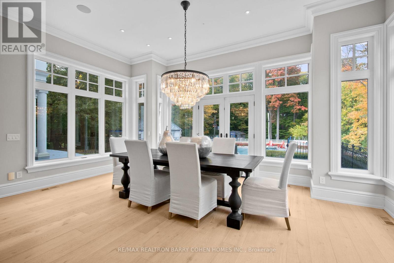 180 Sandringham Drive, Toronto (Lansing-Westgate), Ontario  M3H 1E3 - Photo 12 - C12476043