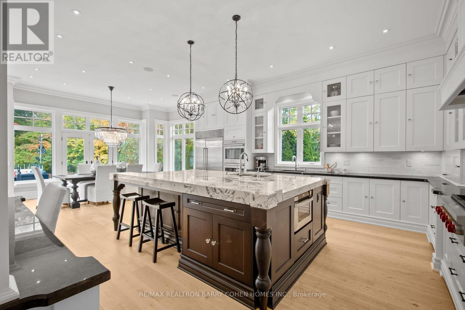 180 Sandringham Drive, Toronto (Lansing-Westgate), Ontario  M3H 1E3 - Photo 8 - C12476043
