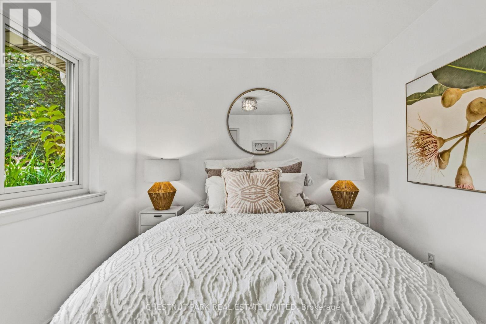 62 Talwood Drive, Toronto (Banbury-Don Mills), Ontario  M3B 2P5 - Photo 14 - C12476060
