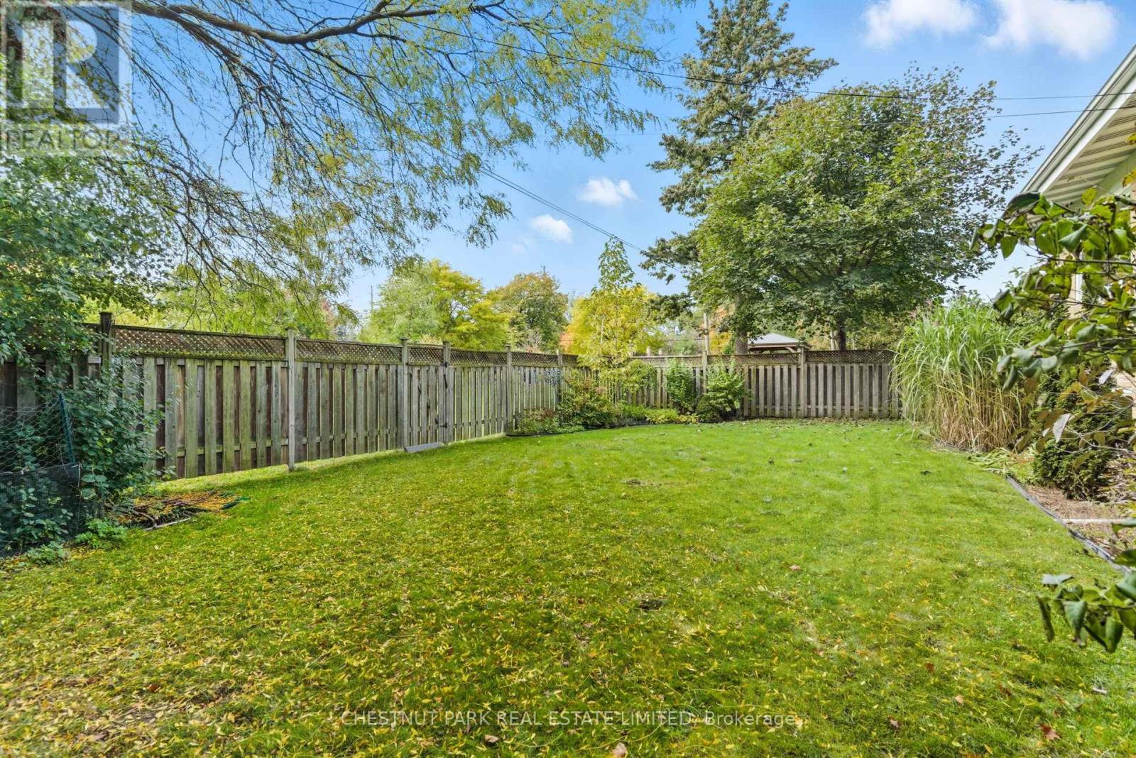 62 Talwood Drive, Toronto (Banbury-Don Mills), Ontario  M3B 2P5 - Photo 25 - C12476060