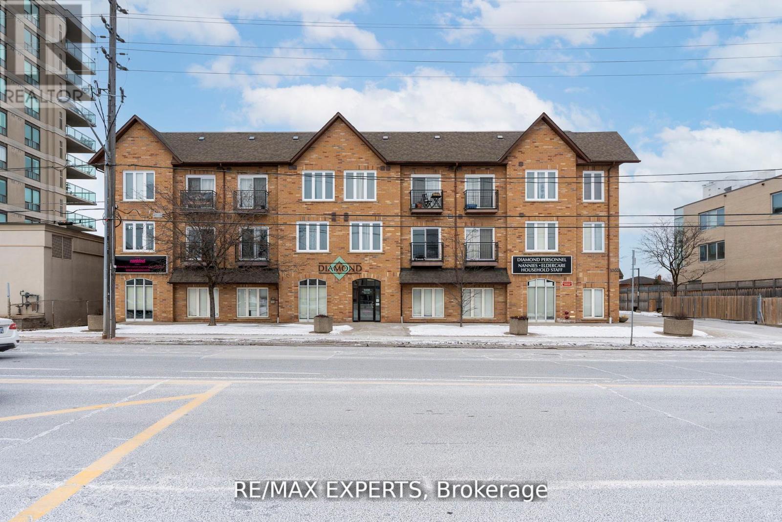 206 - 1000 Sheppard Avenue W, Toronto (Bathurst Manor), Ontario  M3H 2T6 - Photo 3 - C12476076