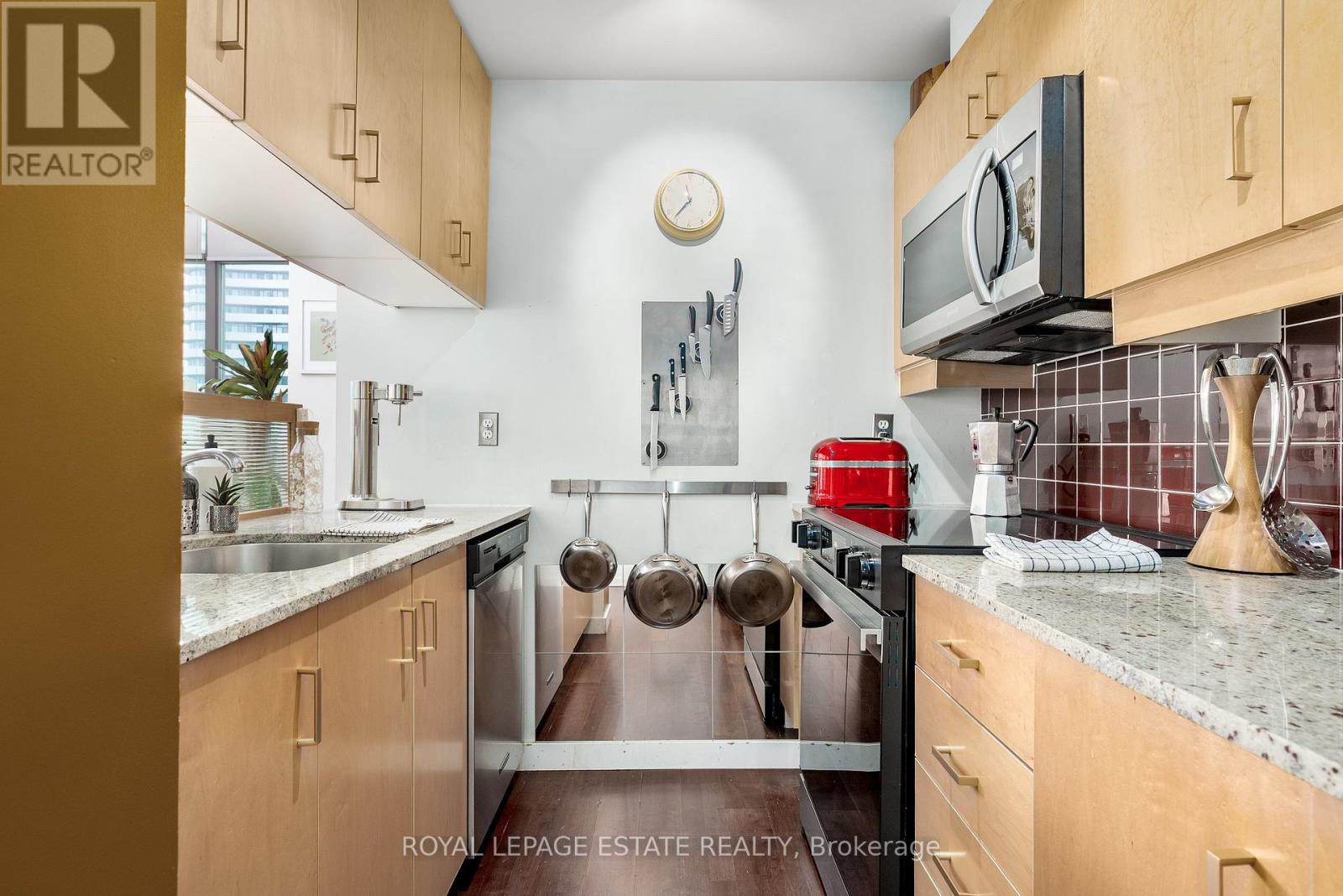 1003 - 281 Mutual Street, Toronto (Church-Yonge Corridor), Ontario  M4Y 3C4 - Photo 6 - C12476115