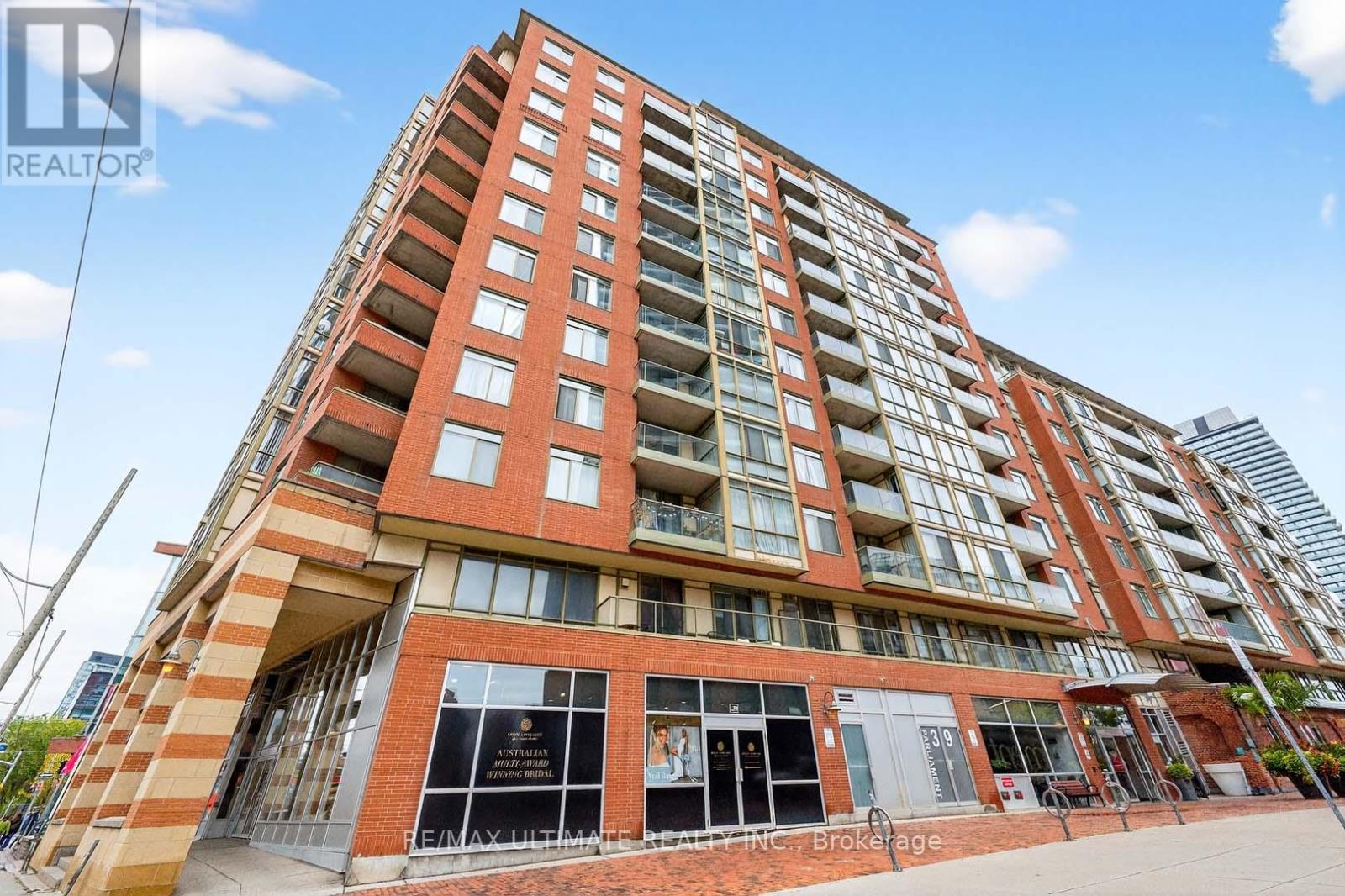 811 - 39 PARLIAMENT STREET, Toronto, Ontario