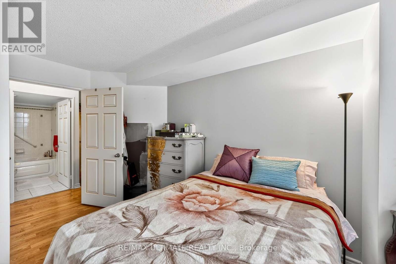 811 - 39 Parliament Street, Toronto, Ontario  M4A 4R2 - Photo 18 - C12476136
