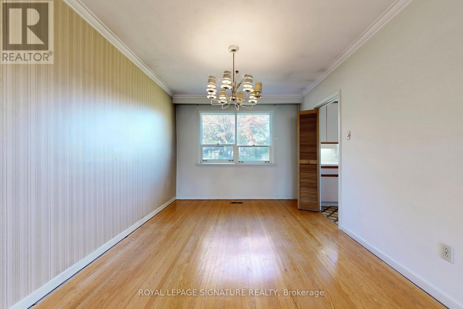 410 Patricia Avenue, Toronto (Newtonbrook West), Ontario  M2R 2M9 - Photo 11 - C12476144