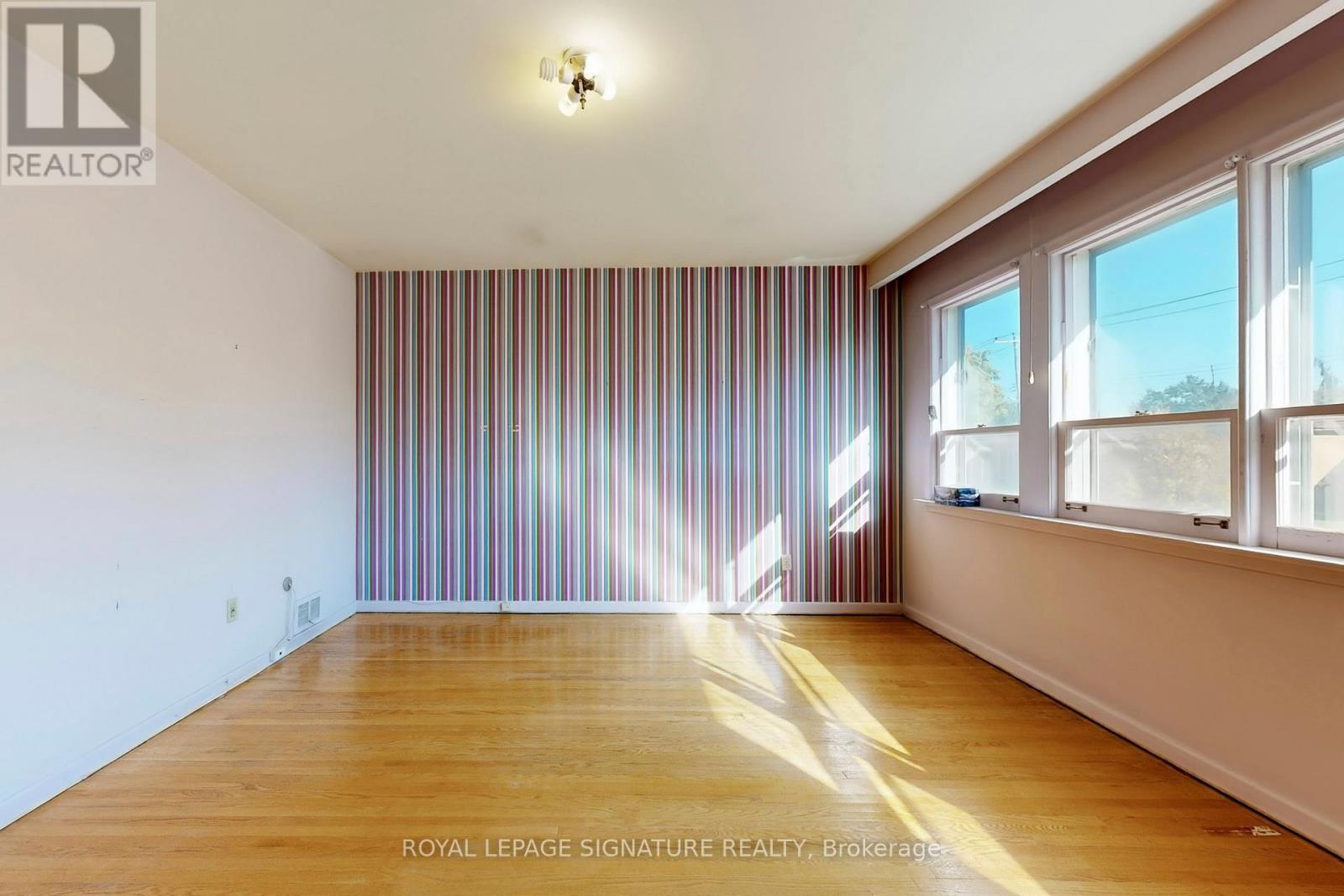 410 Patricia Avenue, Toronto (Newtonbrook West), Ontario  M2R 2M9 - Photo 18 - C12476144