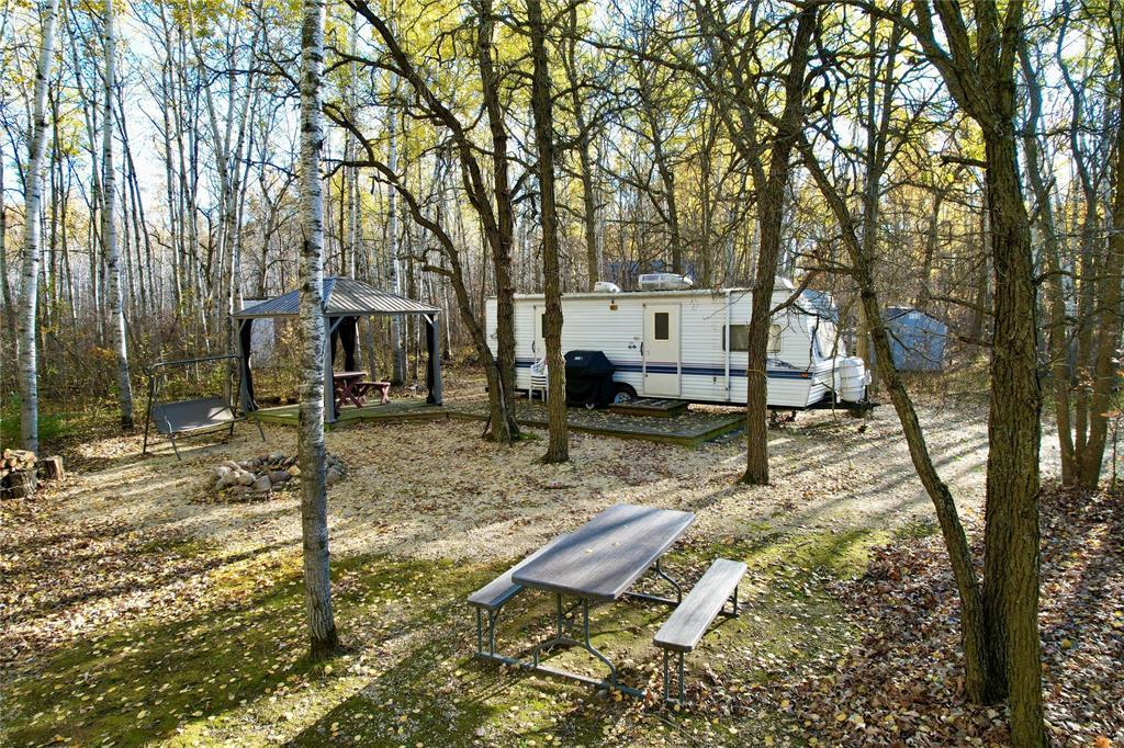 151 Cable Bridge Road, Roseau River, Manitoba  R0A 1P0 - Photo 13 - 202527104