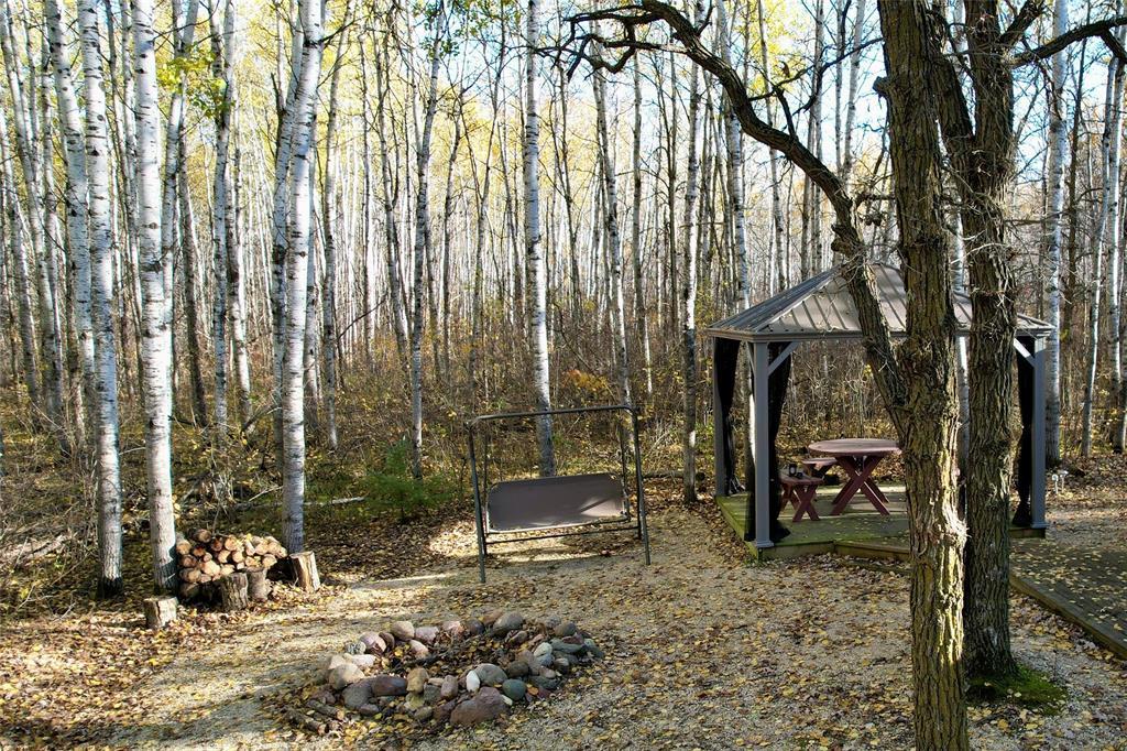 151 Cable Bridge Road, Roseau River, Manitoba  R0A 1P0 - Photo 8 - 202527104