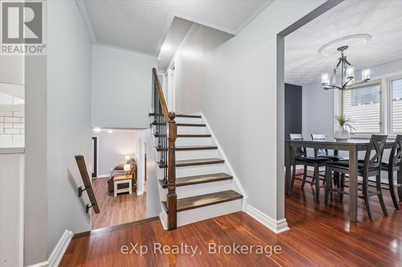 660 Maple Avenue N, North Perth, Ontario  N4W 3G5 - Photo 15 - X12476221