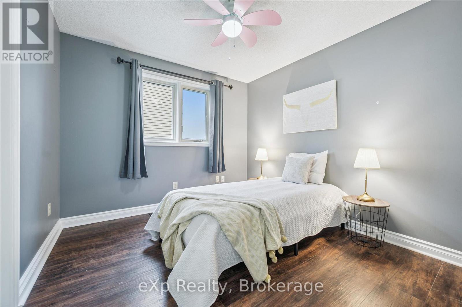 660 Maple Avenue N, North Perth, Ontario  N4W 3G5 - Photo 16 - X12476221