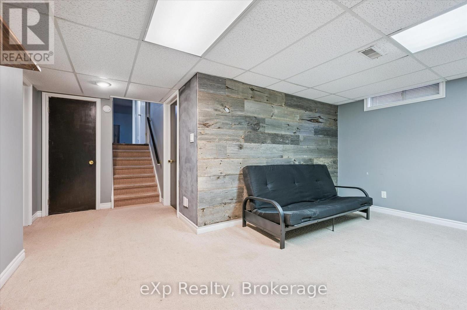 660 Maple Avenue N, North Perth, Ontario  N4W 3G5 - Photo 30 - X12476221