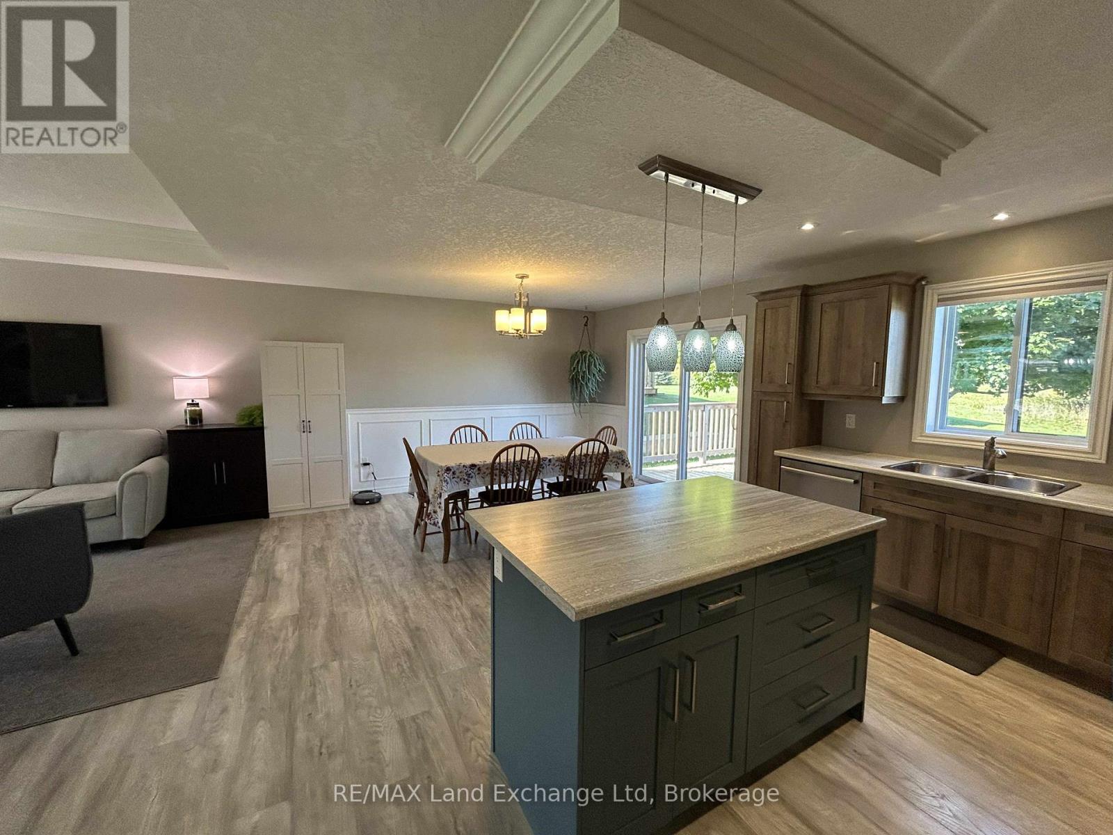 6 Janet Street S, South Bruce, Ontario  N0G 2S0 - Photo 11 - X12476227