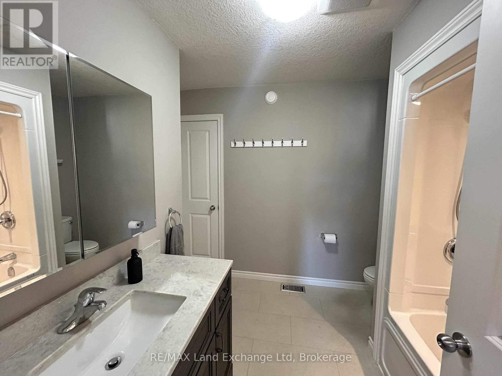 6 Janet Street S, South Bruce, Ontario  N0G 2S0 - Photo 16 - X12476227